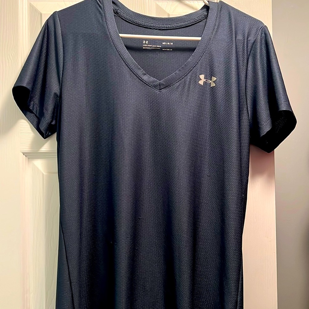 Grey under armour work out shirt